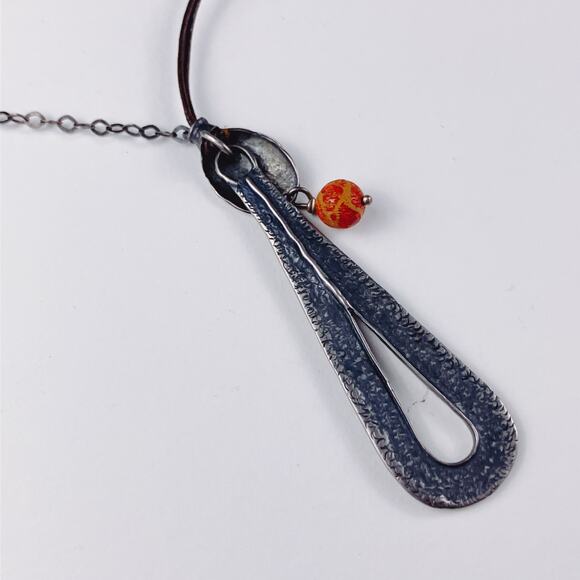 VTG Signed Silpada N1950 925 Sterling Silver Leather Teardrop Pendant Necklace - Picture 10 of 11